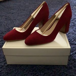 Suede Pointed Heel